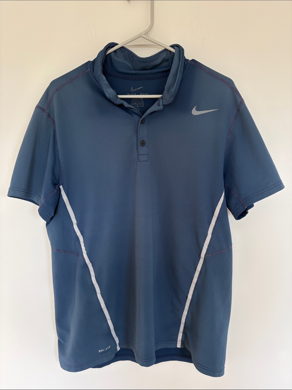 Nike Men’s Blue Short-Sleeve Golf Polo